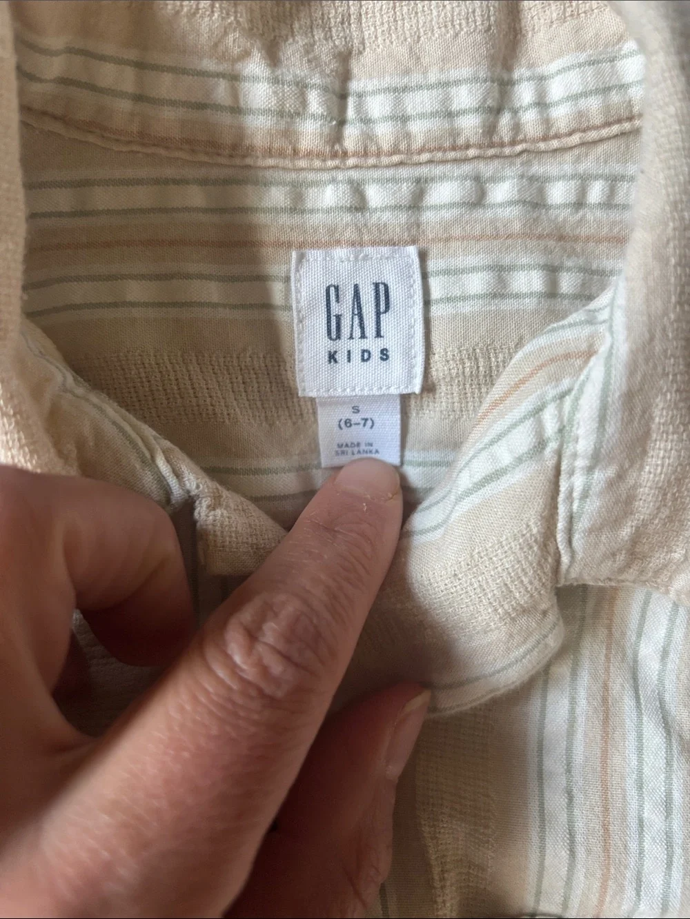GAP boys Beige and White Striped Short-Sleeve Button-Down Shirt